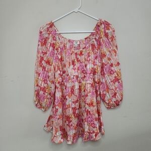 Women's Umgee Floral Print Top Sz Medium NWT